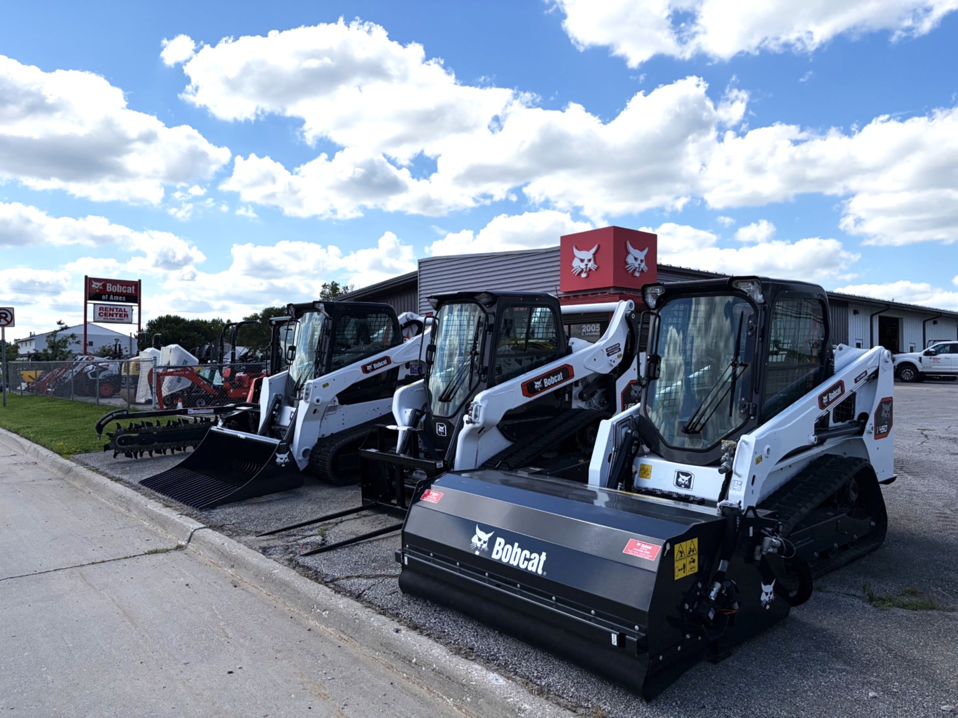 たかピページ アイオワ 葛城 Bobcat of Ames - Capital City Equipment Group